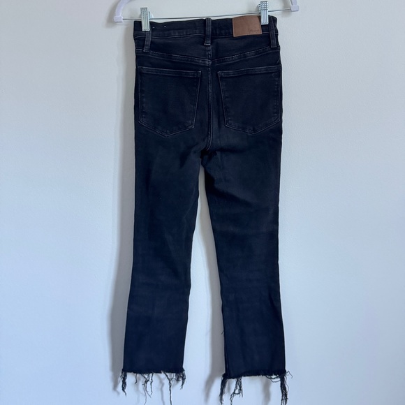 Madewell Cali Demi-Boot Jeans Size 24 Black Cropped Raw Hem High Waisted - Picture 7 of 10